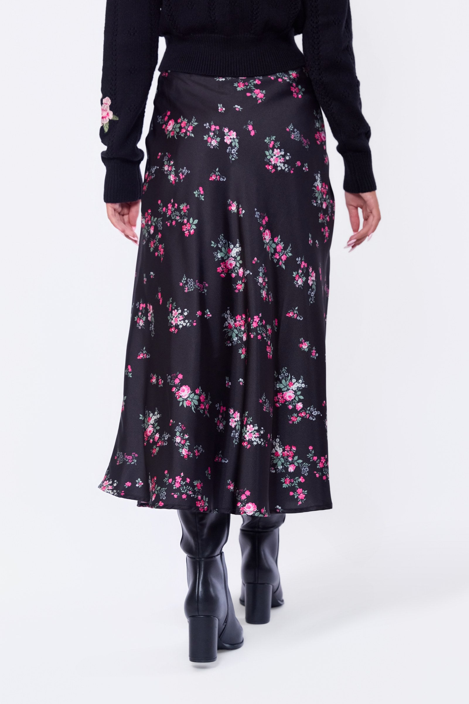 Dakota Skirt (Black Pink Flower)