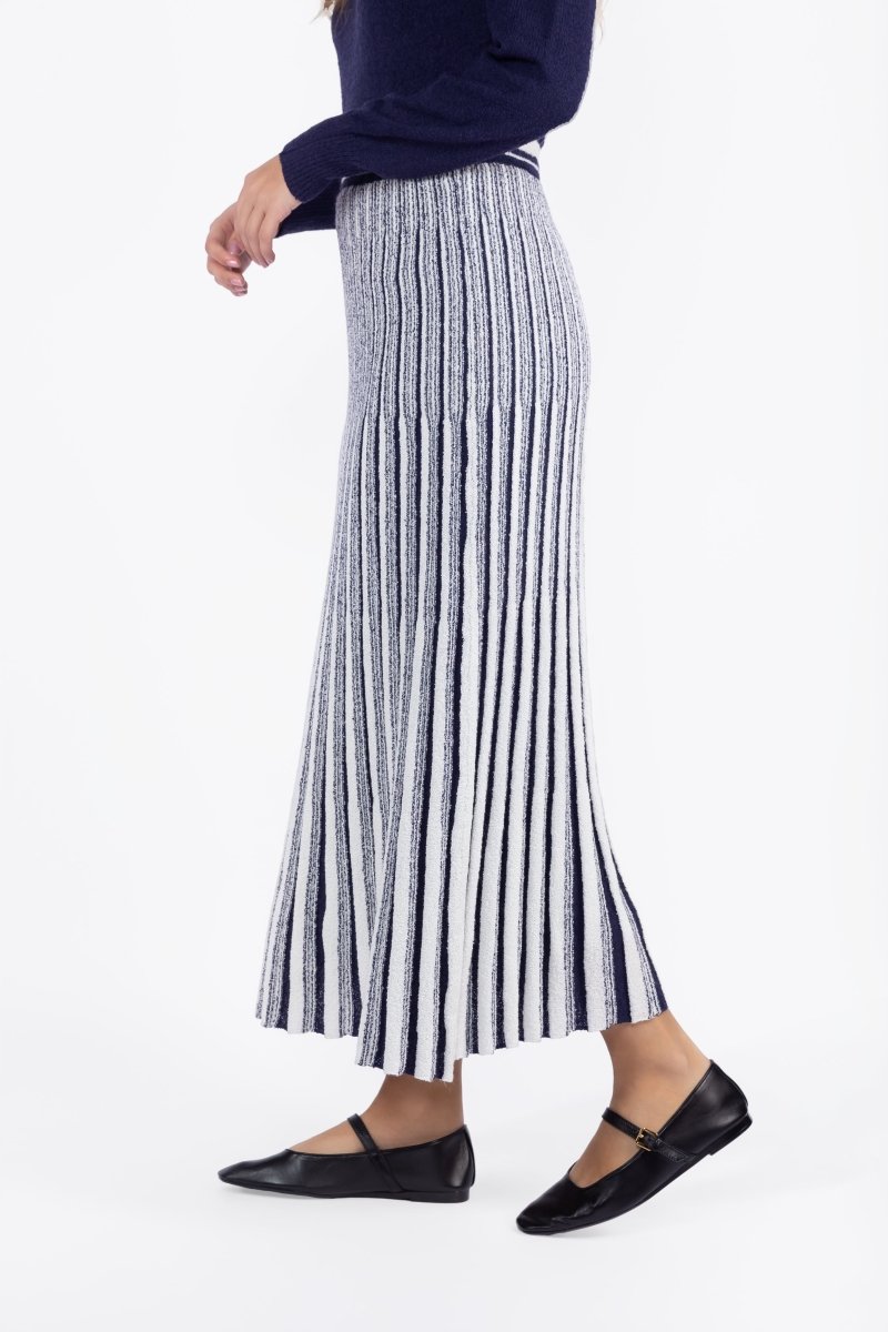 Sophia Skirt (White/Navy) - Skirt - Yakira Bella